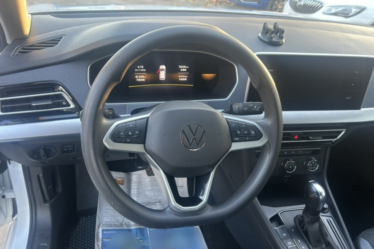 大众 朗逸 2023款 改款 1.5L 自动得逸版中控内饰7002