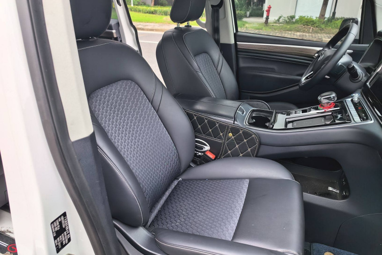 广汽传祺 传祺M8 2023款 领秀系列 390T 豪华版局部细节41