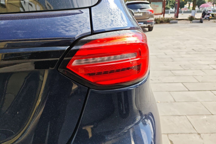 零跑汽车 零跑T03 2022款 炫晶版车身外观6006