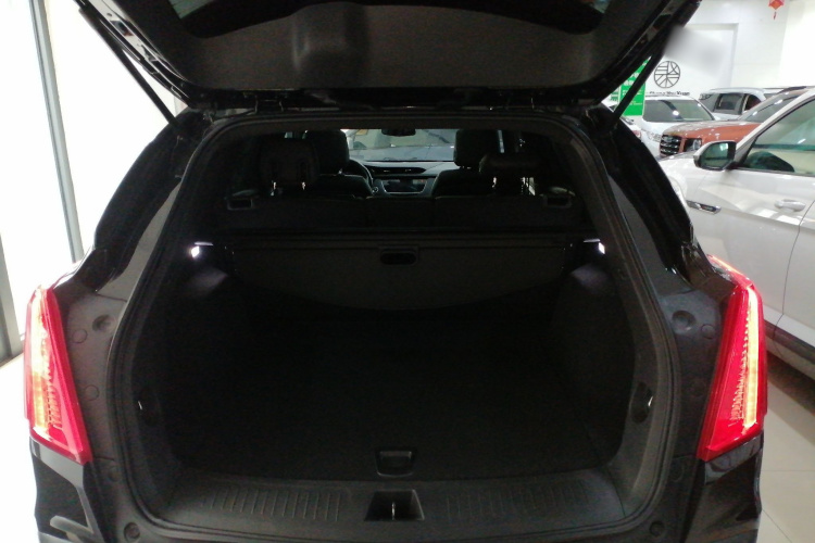 凯迪拉克XT5 2018款 28E 四驱技术型机舱底盘23