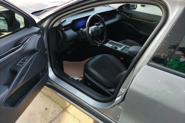 福特 蒙迪欧 2022款 改款 EcoBoost 245 豪华型中控内饰20