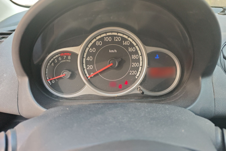 马自达2 2012款 两厢炫动 1.5L 自动超值版局部细节14