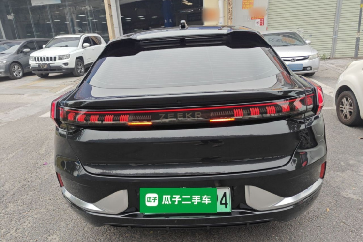 极氪001 2022款 长续航双电机 WE版车身外观6004