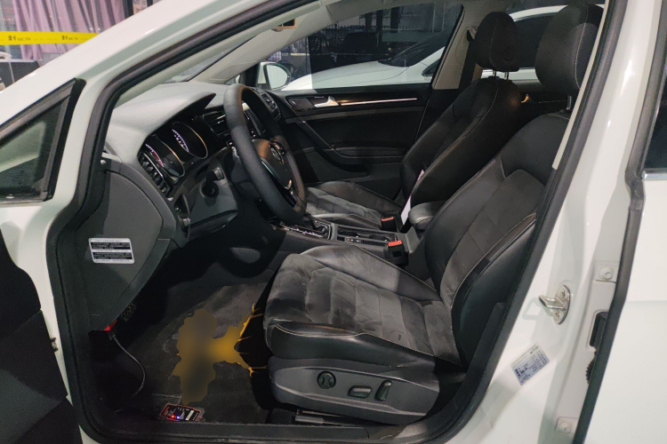 大众 高尔夫 2016款 280TSI 自动旗舰型中控内饰19
