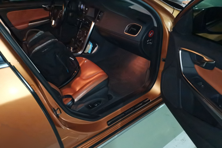 沃尔沃S60(进口) 2012款 T5 智雅版局部细节9005