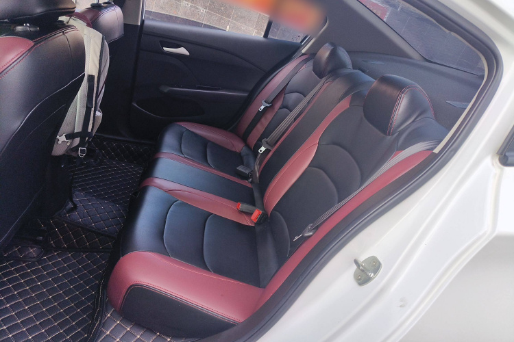 雪佛兰 科沃兹 2019款 320 自动欣享天窗版中控内饰21