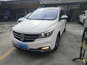 宝骏730 2017款 1.5T DCT旗舰型 7座 国V