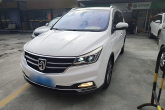 宝骏730 2017款 1.5T DCT旗舰型 7座 国V