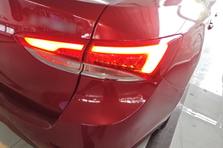 别克 英朗 2019款 18T 自动互联精英型 国VI车身外观6006