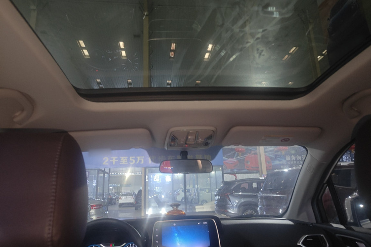 广汽传祺 传祺GS4 2018款 235T 自动两驱豪华智联百万纪念版中控内饰22