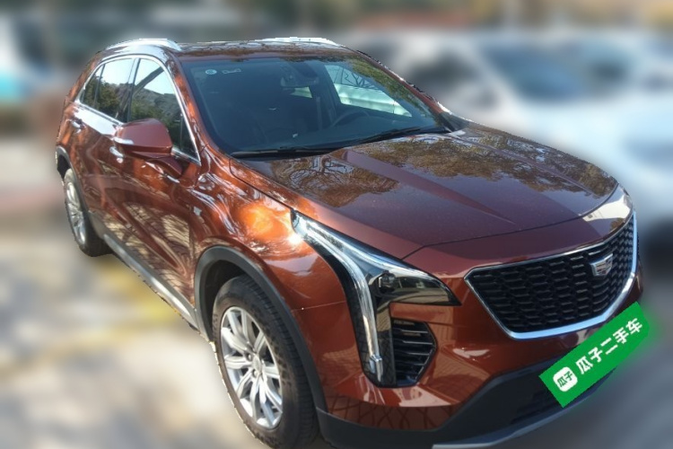 凯迪拉克XT4 2021款 28T 两驱领先型车身外观3