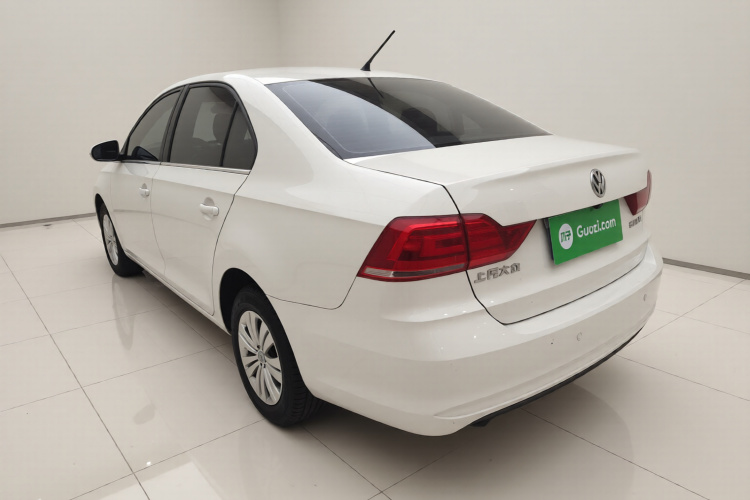 大众 桑塔纳 2016款 1.4L 手动风尚版车身外观5