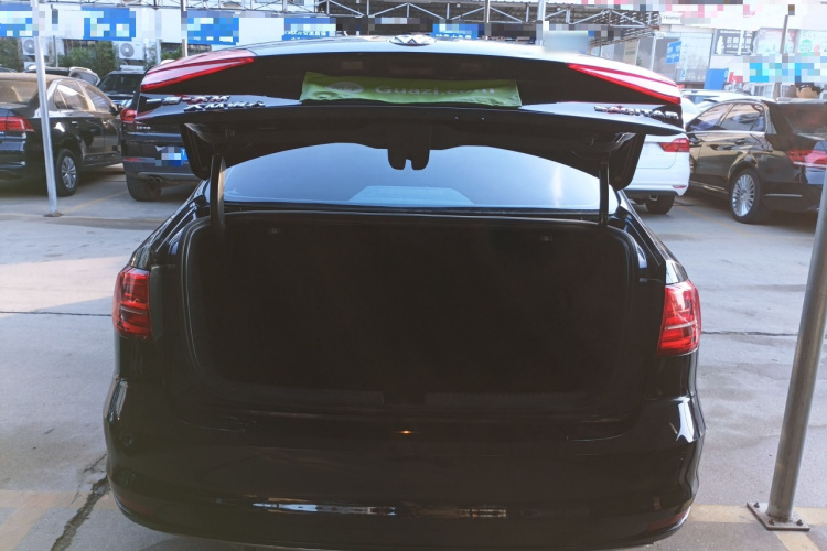 大众 速腾 2018款 1.6L 自动舒适型局部细节23