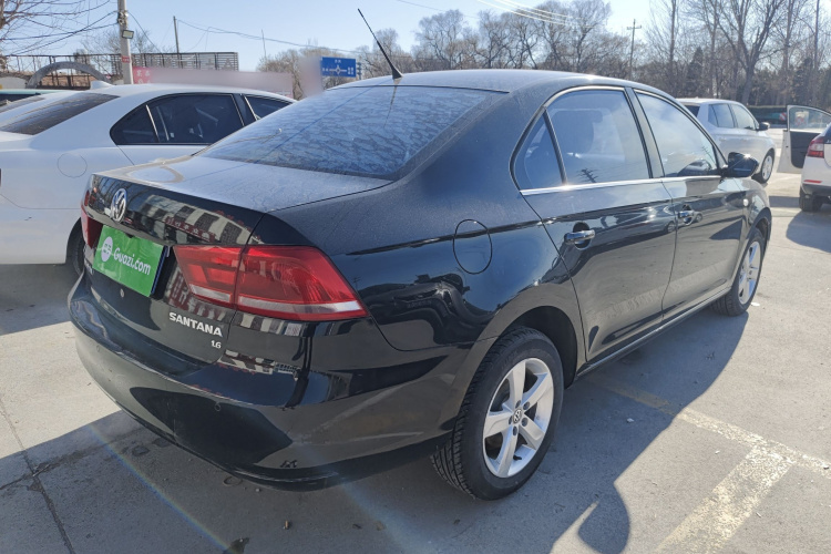 大众 桑塔纳 2015款 1.6L 手动舒适版车身外观7