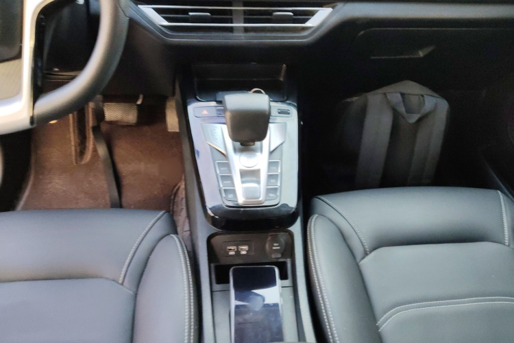 比亚迪 元新能源 2019款 EV535 智联领潮型局部细节18