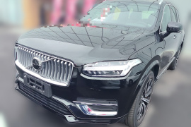沃尔沃XC90 2023款 B6 智逸豪华版 7座