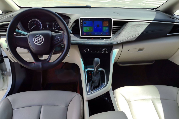 别克GL6 2019款 18T 6座精英型 国V中控内饰7003