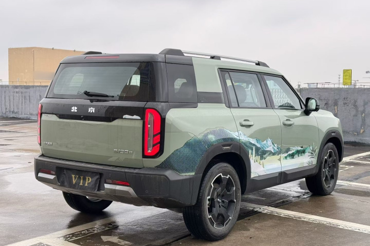 北京BJ30 2024款 1.5T 魔核电驱进阶版车身外观6006