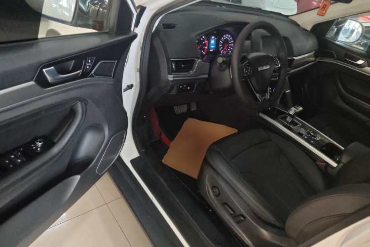 哈弗H6 2019款 运动版 1.5T 自动两驱精英型 国VI中控内饰20