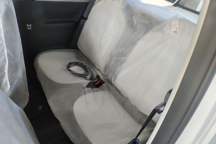 吉利银河 熊猫 2025款 210km 元气熊中控内饰21