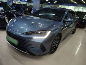 比亚迪 海豹 2023款 DM-i 1.5T 121km 尊荣型