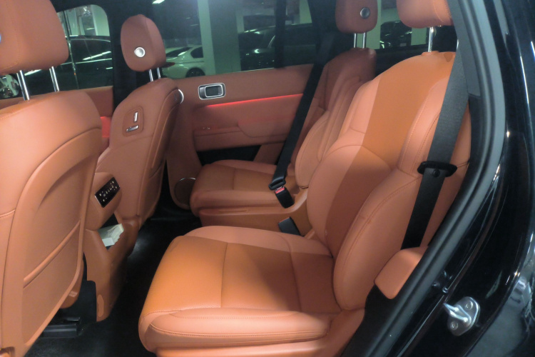 理想汽车 理想L8 2024款 Pro中控内饰7004