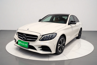 奔驰C级 2019款 C 260 运动版