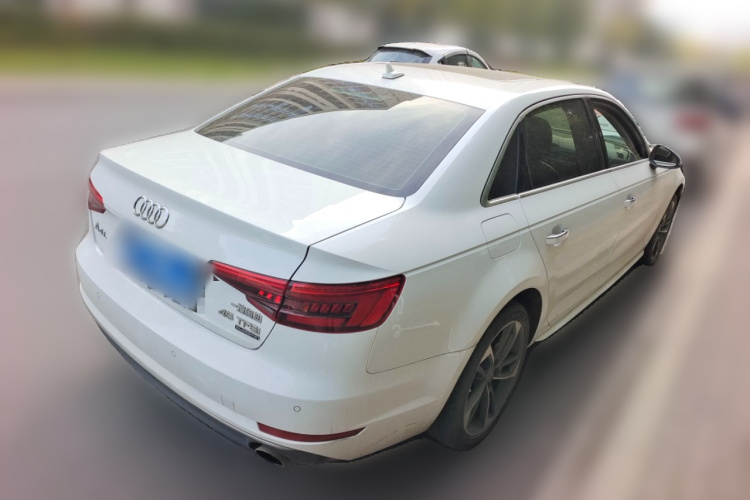 奥迪A4L 2017款 45 TFSI quattro 风尚型车身外观6005