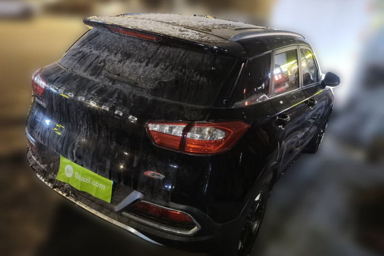 猎豹汽车 猎豹CS9 2017款 1.5L 手动风尚型车身外观7