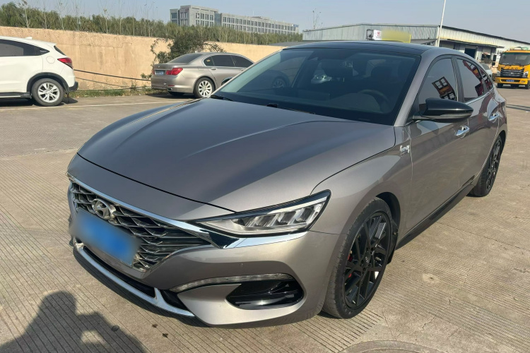 现代 菲斯塔 2021款 280TGDi DLX豪华版车身外观1