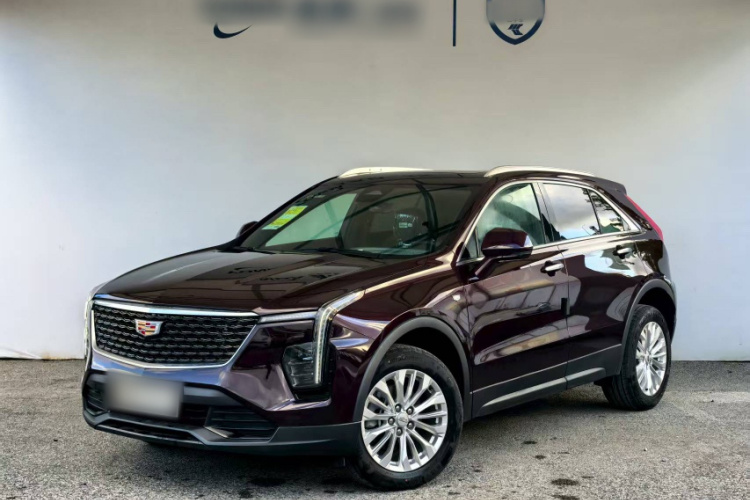 凯迪拉克XT4 2024款 改款 25T 两驱都会型车身外观1