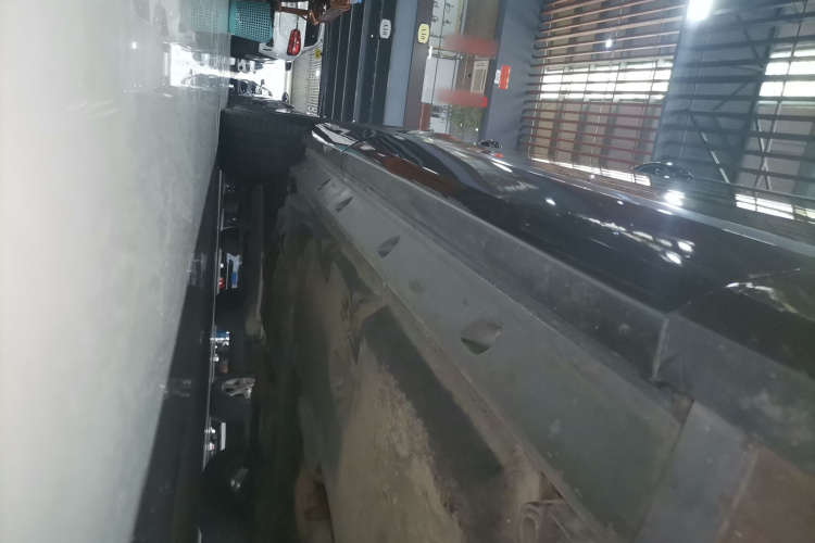 奥迪Q7 2018款 40 TFSI S line运动型局部细节9001