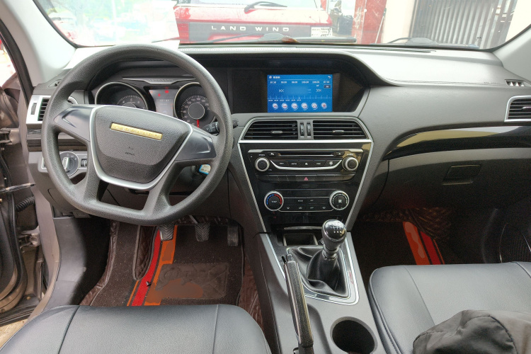 猎豹汽车 猎豹CS10 2017款 2.0T 手动新锐型中控内饰12