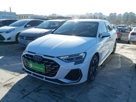 奥迪A3 2025款 A3L Limousine 35TFSI 飞驰尊享型