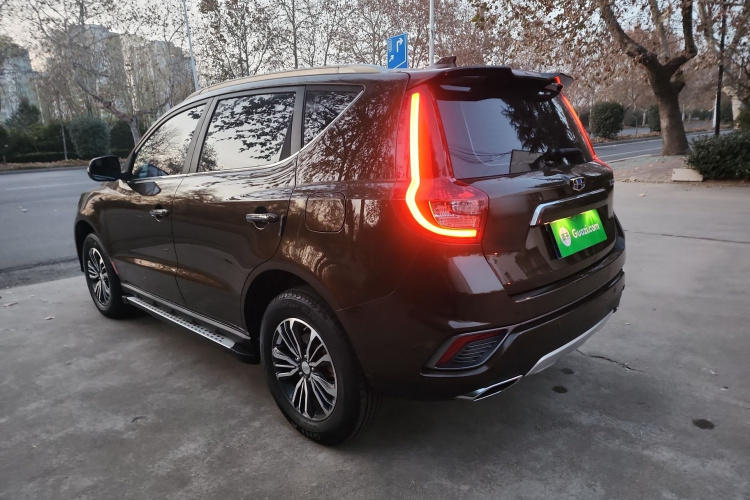 吉利汽车 远景X6 2018款 1.8L 手动4G互联尊贵型车身外观6006
