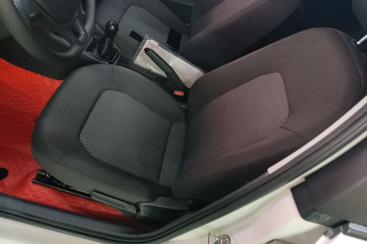 大众 桑塔纳 2021款 1.5L 手动风尚版中控内饰19