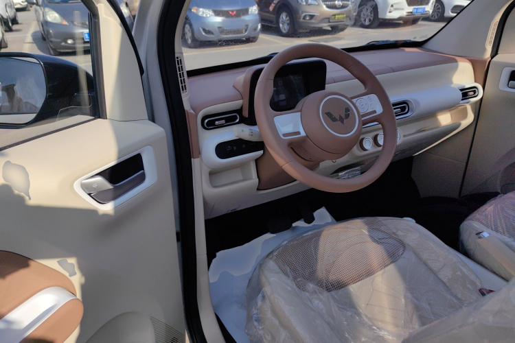 五菱汽车 宏光MINIEV 2024款 第三代 215km 青春版中控内饰20