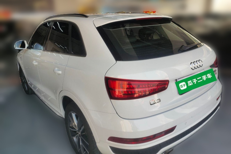 奥迪Q3 2017款 35 TFSI 运动型车身外观5