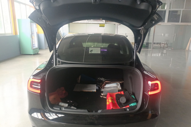 特斯拉 Model 3 2021款 标准续航后驱升级版机舱底盘23