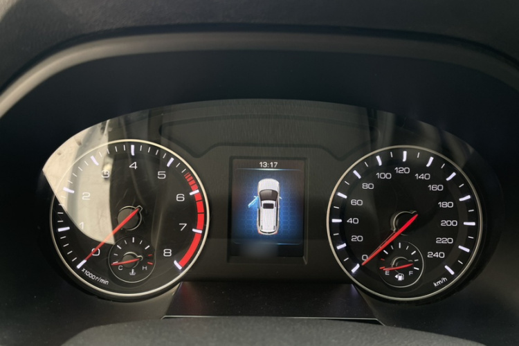 哈弗H6 2018款 红标 运动版 1.5T 手动两驱精英型局部细节14