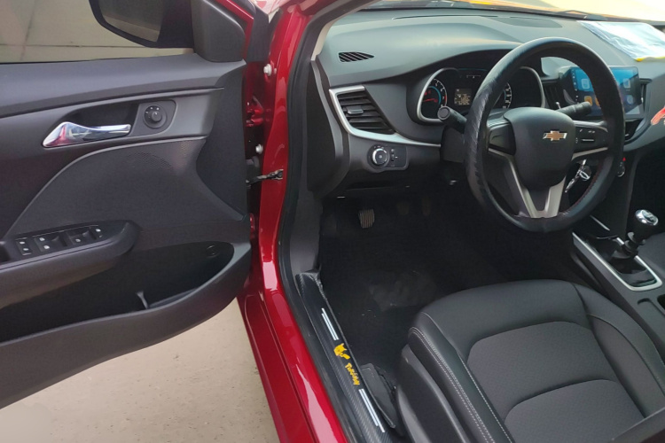 雪佛兰 科沃兹 2016款 1.5L 手动欣悦版中控内饰20