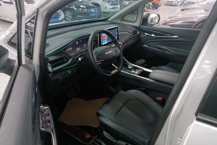 上汽大通MAXUS 大通G50 2021款 PLUS 1.5T 自动巡航版中控内饰19