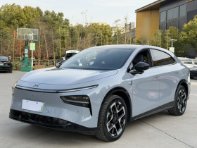 小鹏G7 2025款 702 超长续航 Max