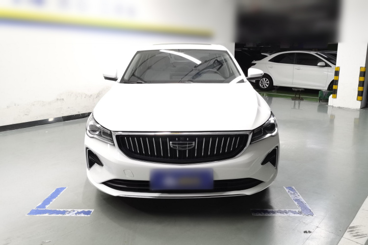 吉利汽车 帝豪 2023款 第4代冠军版 1.5L CVT旗舰型车身外观2