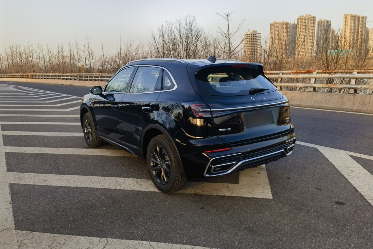 红旗HS5 2026款 2.0T 两驱旗韵Pro版车身外观6004