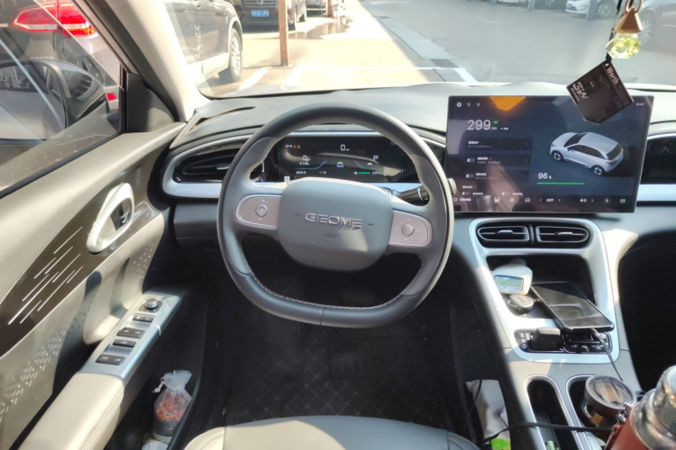 吉利银河 星愿 2025款 310km 梦想版中控内饰13