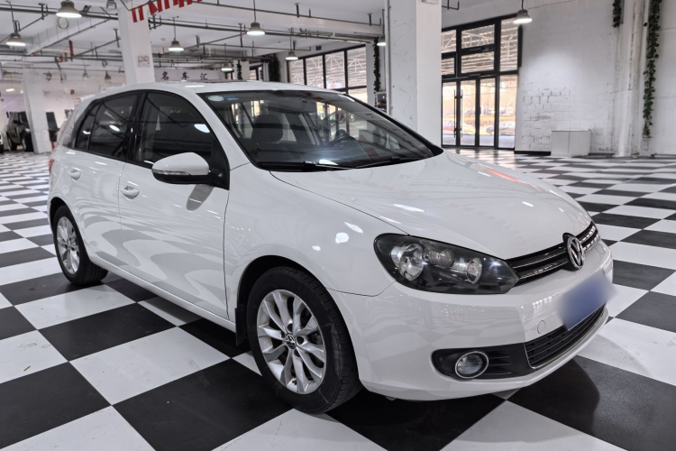 大众 高尔夫 2012款 1.4TSI 自动舒适型车身外观6002