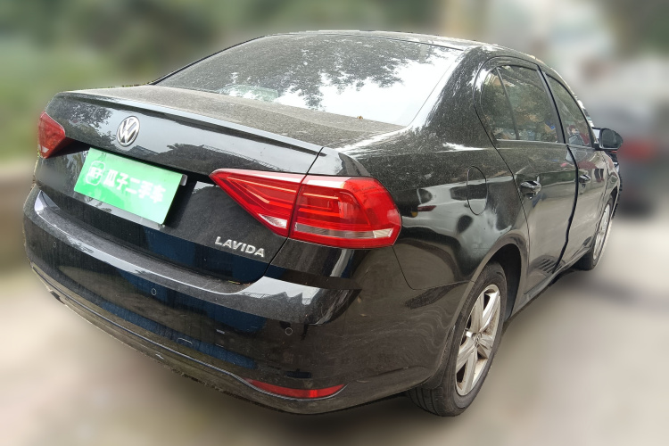 大众 朗逸 2017款 1.6L 手动风尚版车身外观7