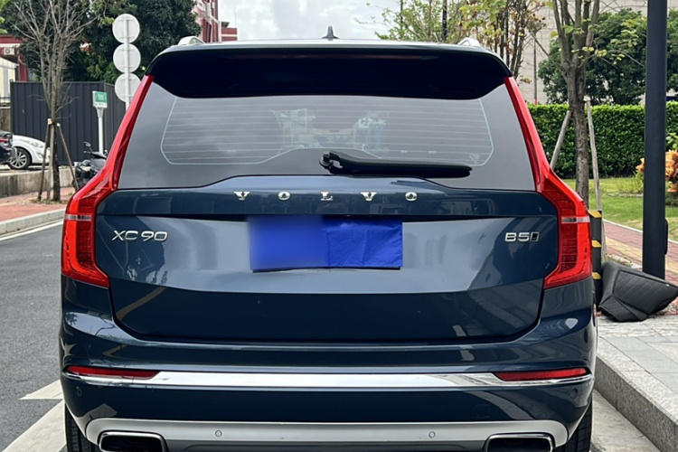 沃尔沃XC90 2021款 B5 智行豪华版 7座车身外观6006