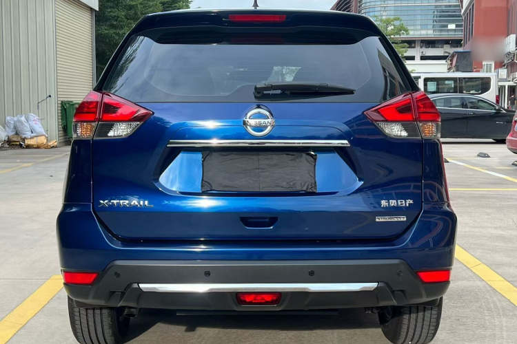 日产 奇骏 2019款 2.0L CVT智联舒适版 2WD车身外观6008